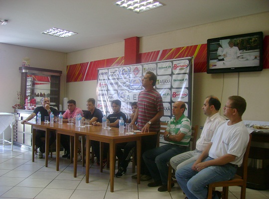 Apresentação Meninos da Vila